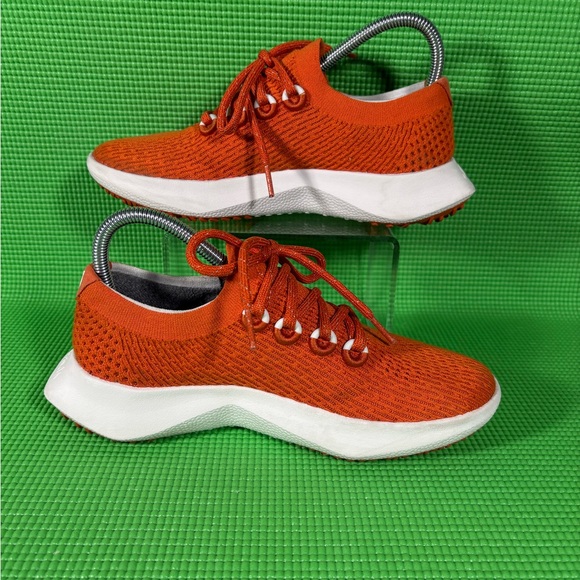 Allbirds Women's Sneakers in Vibrant Orange. Make me an offer - Picture 2 of 9